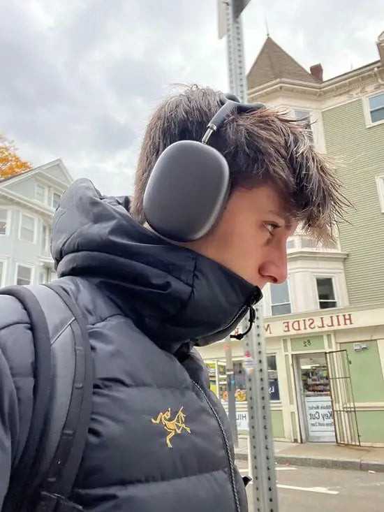 Premium Wireless Bluetooth Headphones – High Quality Sound & Comfortable Design